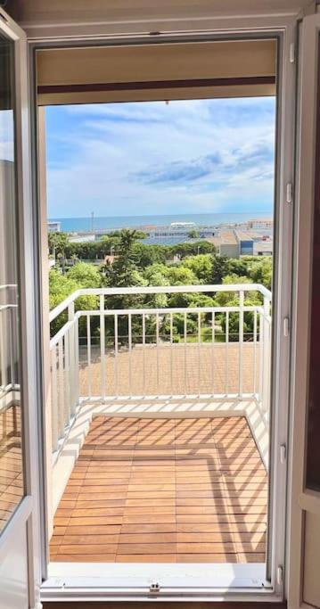 Spacieux T3 Terrasse Vue Mer Sete Bagian luar foto