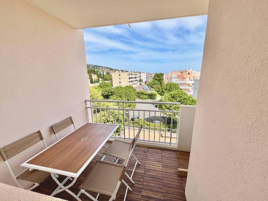Spacieux T3 Terrasse Vue Mer Sete Bagian luar foto